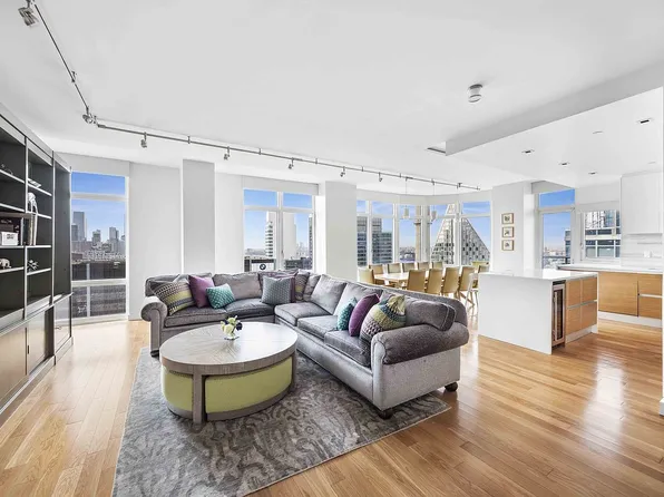 555 W 59th St APT 32B, New York, NY 10019