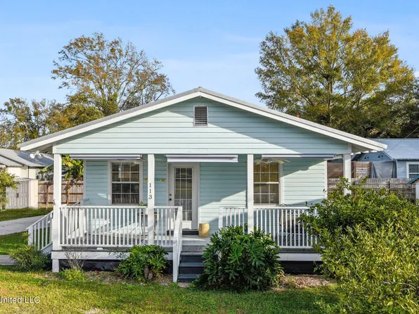 113 Central Ave, Bay Saint Louis, MS 39520