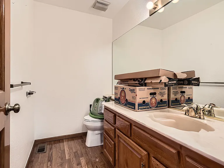 16021 Deer Ridge Dr #B — Photo 11