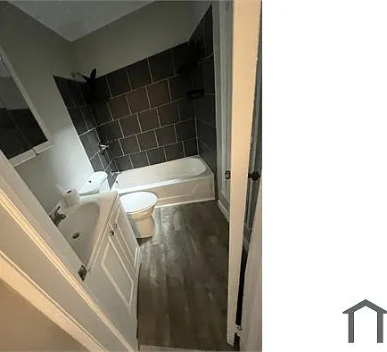 7841 Saint Fabian Ln — Photo 15