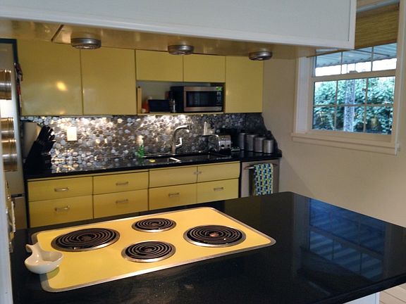 5th image of 1127 N Taffeta Dr