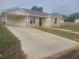 1407 12th St, Brownwood, TX 76801