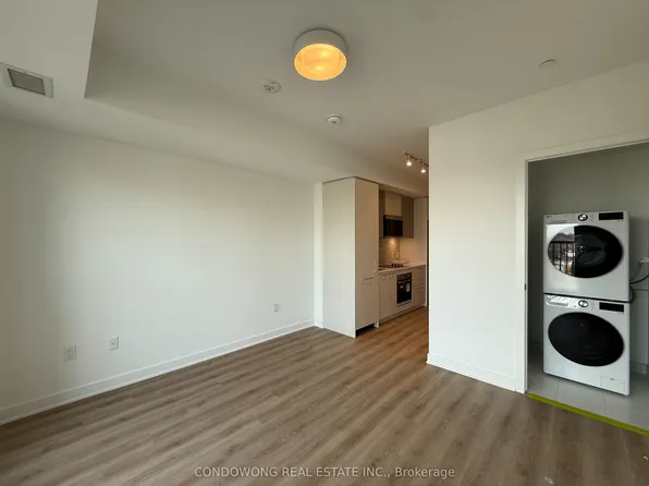 30 Dreamers Way #734, Toronto, ON M5A 0Y7