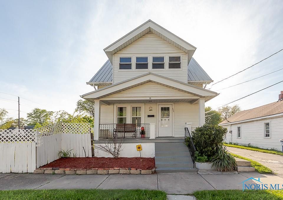 1st image of 562 Plymouth St