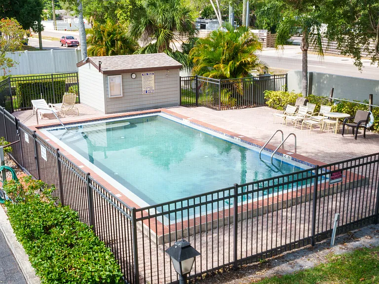 2840 W Rainbow Cir #C3 — Photo 31