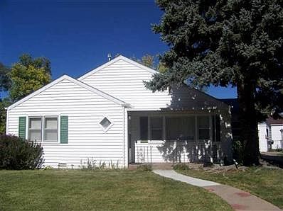 1st image of 821 W F St