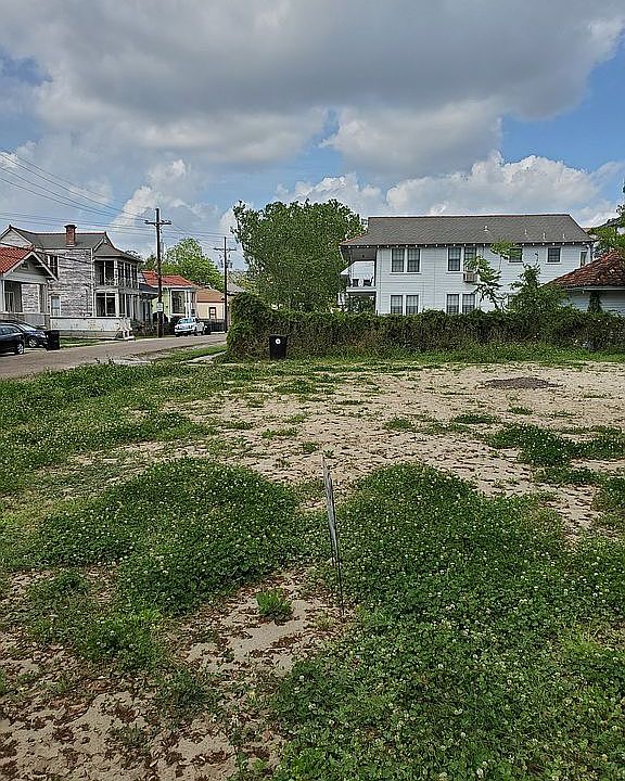 1st image of 1303 N Dorgenois St