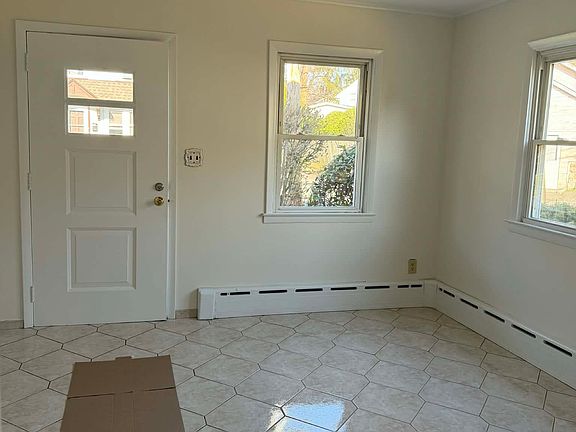 2nd image of 720 River St
