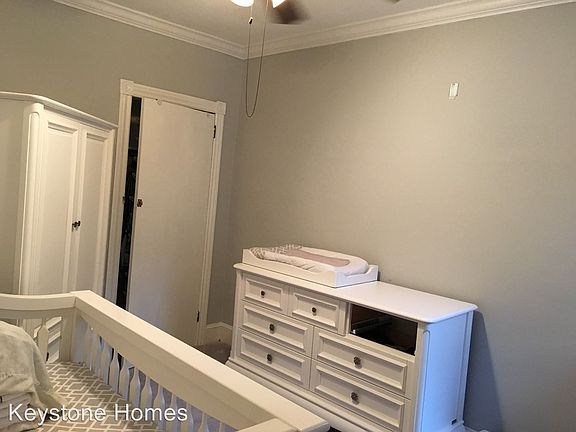 4th image of 3618 Haywood St