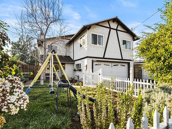 3rd image of 11023 Eldora Ave