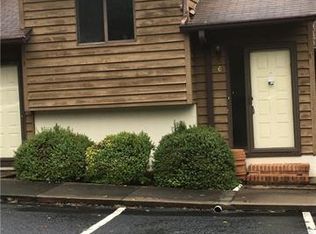 1420 11th Street Dr NW, Hickory, NC 28601