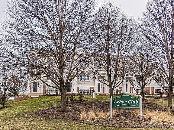 2nd image of 1096 Savoy Ct