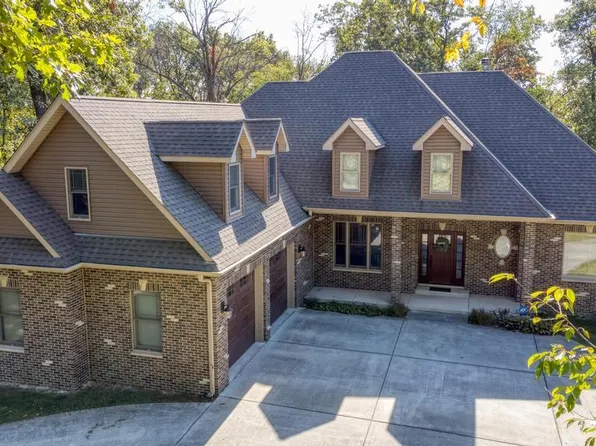 138 Essex Way, Essex, IL 60935