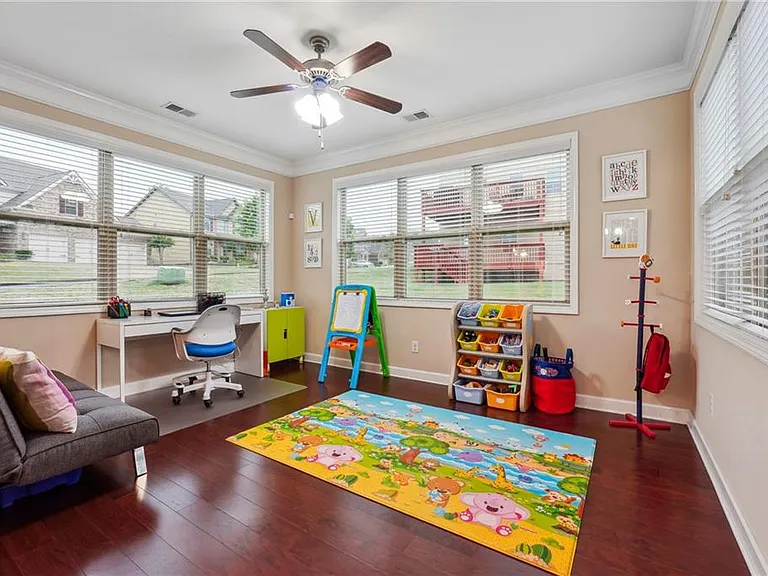 4305 Holton Ave — Photo 13