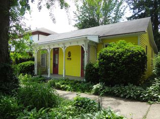 317 Fort St, Nelsonville, OH 45764