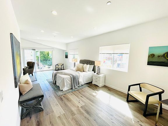 4th image of 1121 N Berendo St #1119