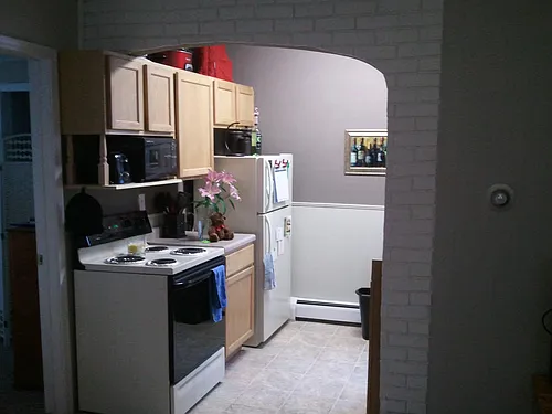 879 E 7th St #2 Photo 1