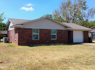 615 N Avenue C, Springtown, TX 76082