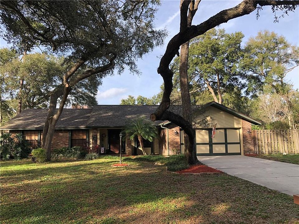 1st image of 709 Briarcliff Dr