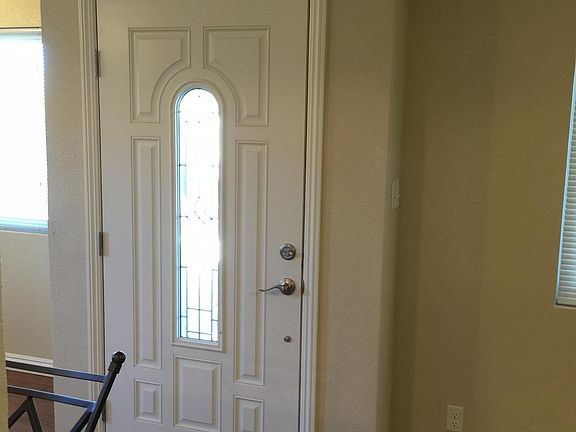 2nd image of 34630 H St