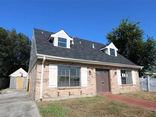 7461 Bullard Ave, New Orleans, LA 70128