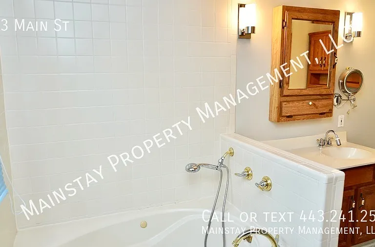 513 Main St — Photo 11