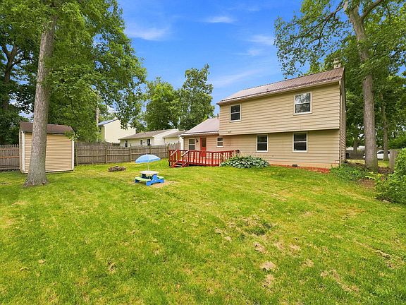 2nd image of 5605 Mateo Dr