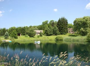 14 Cemetery Rd, Damascus, PA 18415