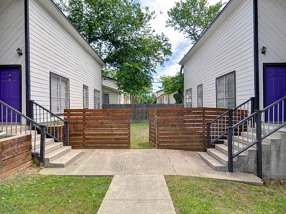 2nd image of 2825 Forest Park Blvd #103