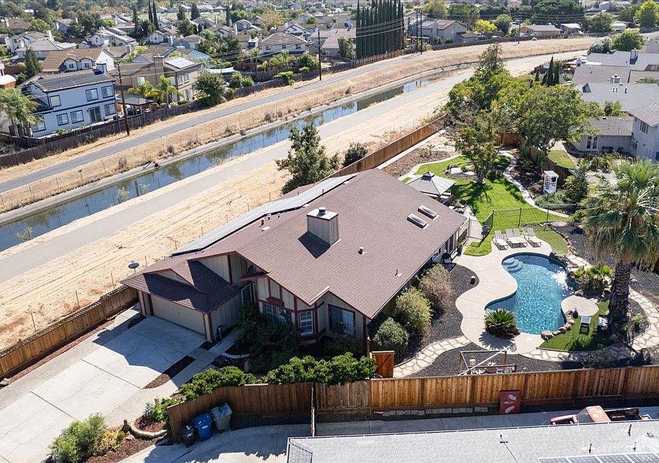 1st image of 4225 Rio Vista Pl