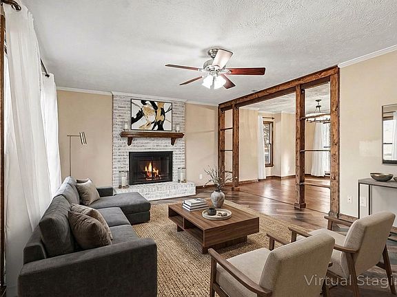 3rd image of 7725 Klondyke Dr