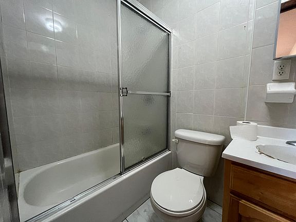 3rd image of 144-34 25th Dr #2F