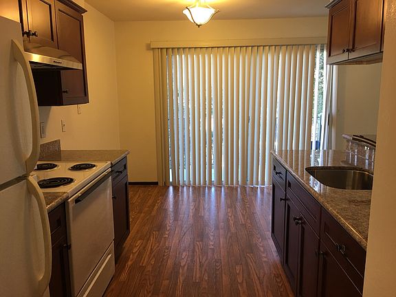 2nd image of 191 Siesta Way