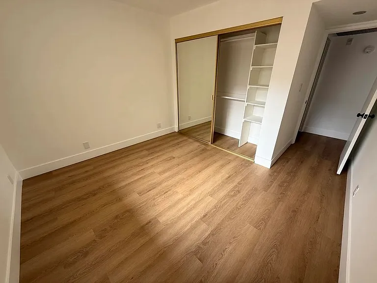 1321 N Vista St #302 — Photo 10