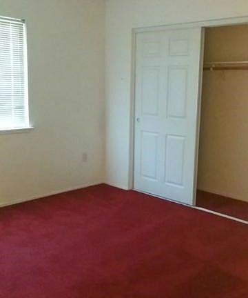 5th image of 9313 E Avenue S