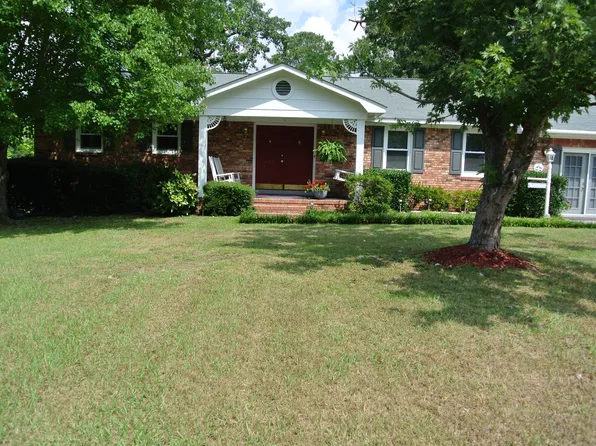 109 Quail Hills Dr, Hopkins, SC 29061