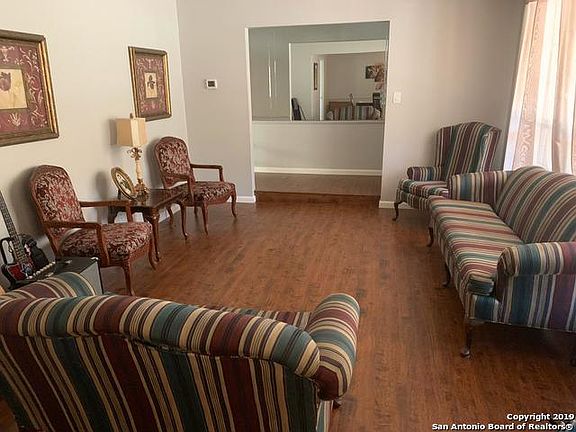 2nd image of 3023 Clearfield Dr