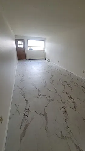 1104 Summit Blvd Photo 1