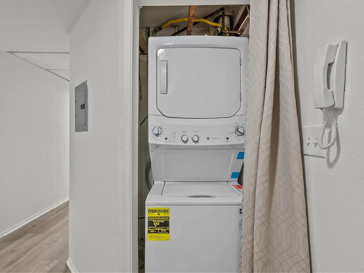 2 bed, 1200 sqft, $3,950 — Photo 2