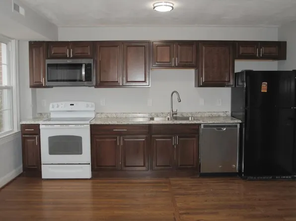 3703 McLean Ave, Fairfax, VA 22030