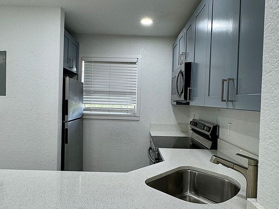 3rd image of 17255 SW 95th Ave APT J226