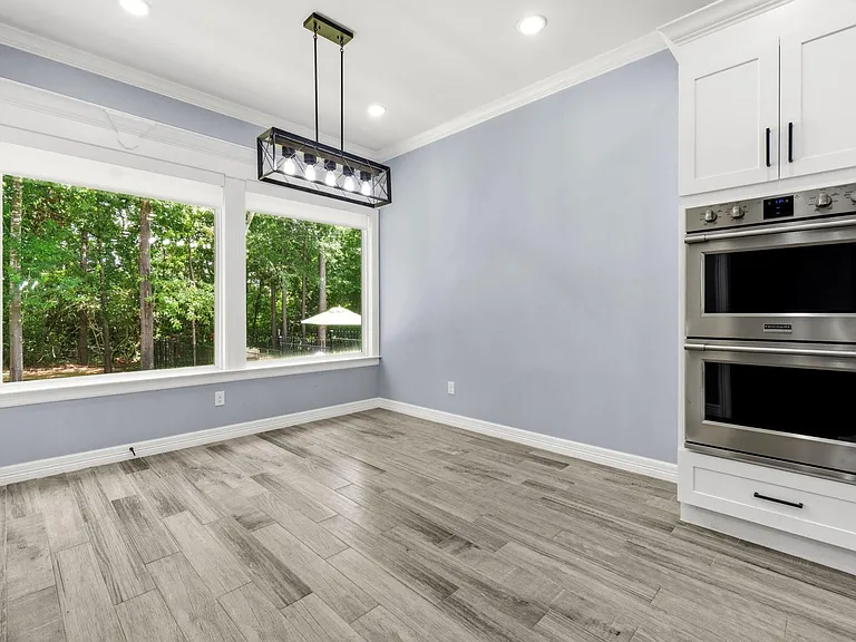 91 Wyndemere Dr — Photo 12