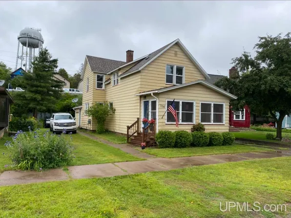 116 W Clark St, Negaunee, MI 49866