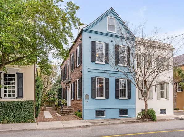 30 Wentworth St, Charleston, SC 29401