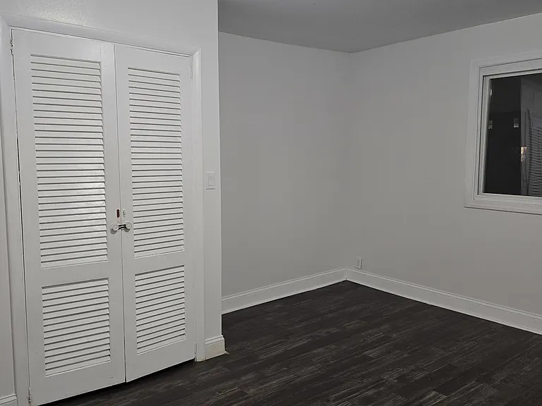 14 Pasadena Ave — Photo 32