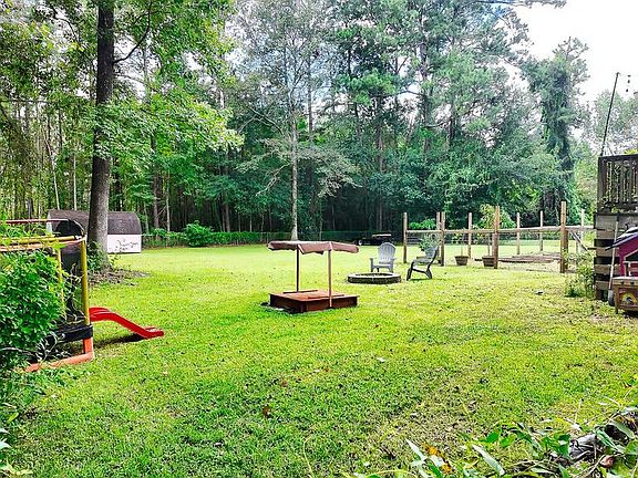 5th image of 129 Cardinal Ridge Rd