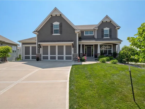 24665 W 126th St, Olathe, KS 66061