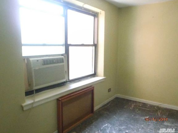 3rd image of 7525 210th St APT 4K