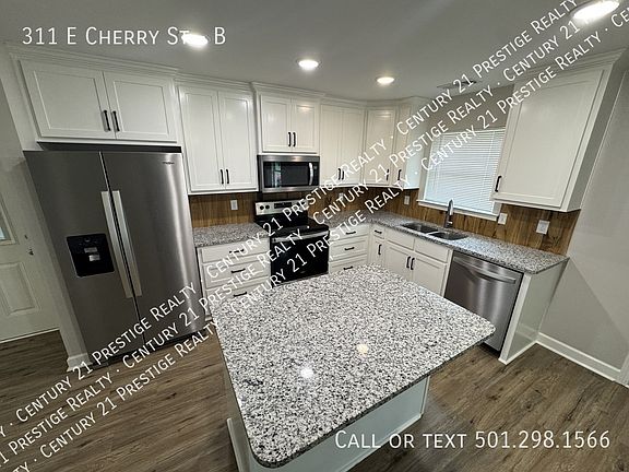 5th image of 311 E Cherry St #B