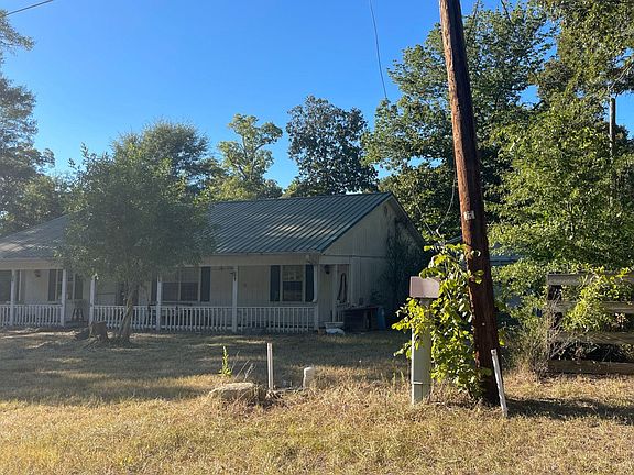 2nd image of 321 Gordon Way